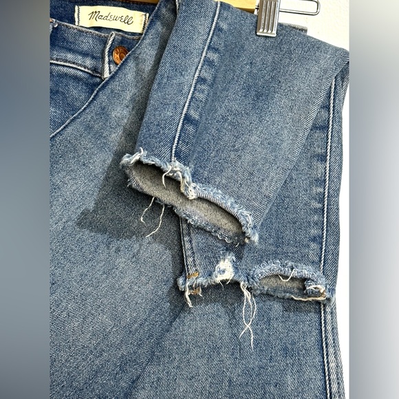 Madewell high rise skinny Jean with button fly in faded denim colour. Size 25 - Picture 6 of 7